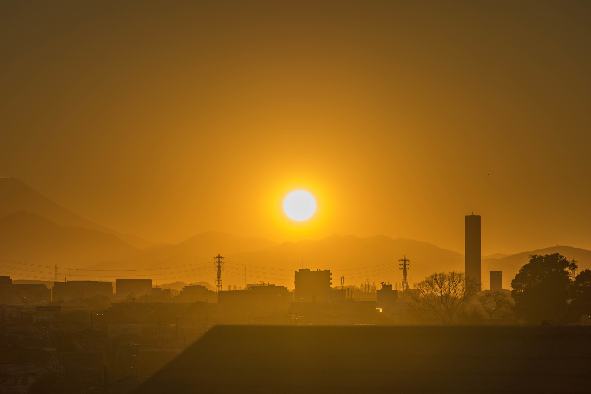 Sal700gの試し撮り 夕日と富士山と逆光耐性 ブログ